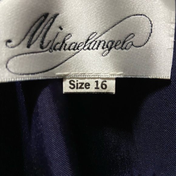 Long dress size 16 - Picture 3 of 7